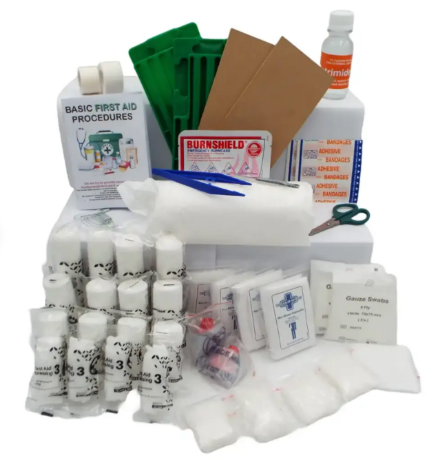 FIRST AID KIT REGULATION 3 | METAL BOX