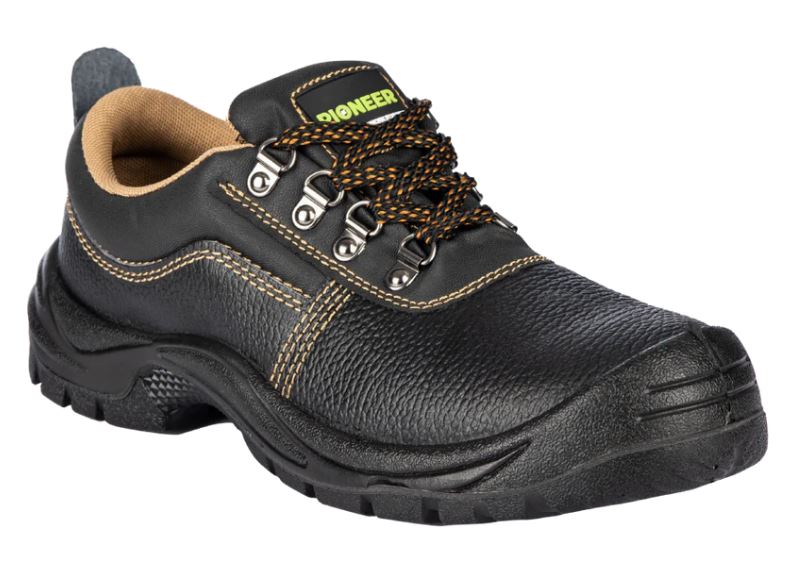 PIONEER® SAFETY SHOE